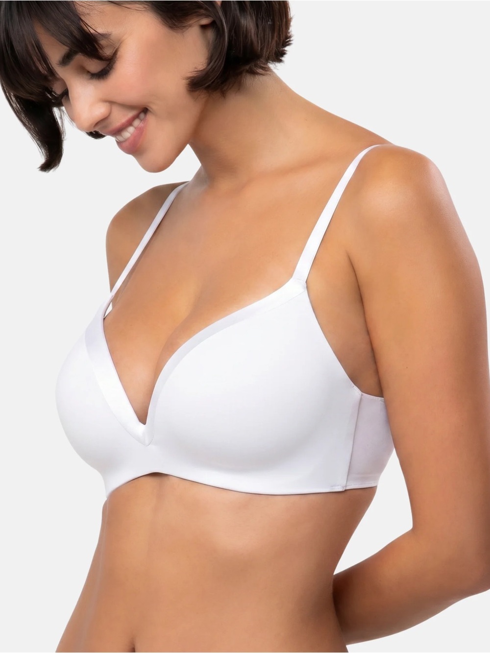 Underoutfit The Satin Grace Bra White NWT Size XL